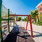 Апартамент грийн форт нокс *