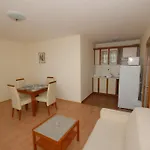 Apartment Noks *